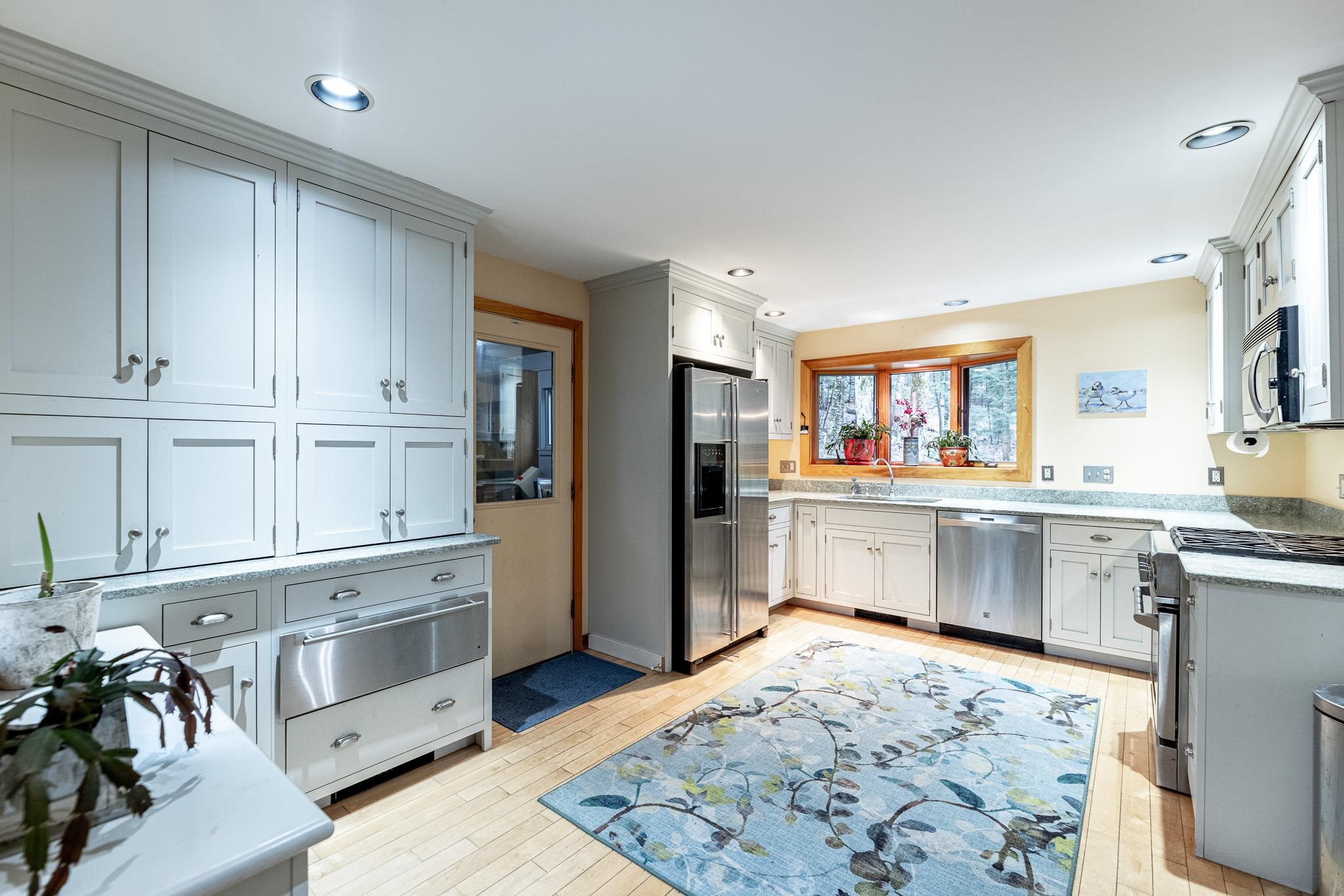 17 Low Road Hanover, NH 03755 - Photo 7 of 33