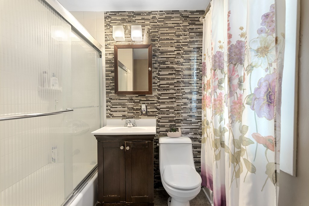23-25 Raldne Road Boston, MA 02136 - Photo 10 of 13