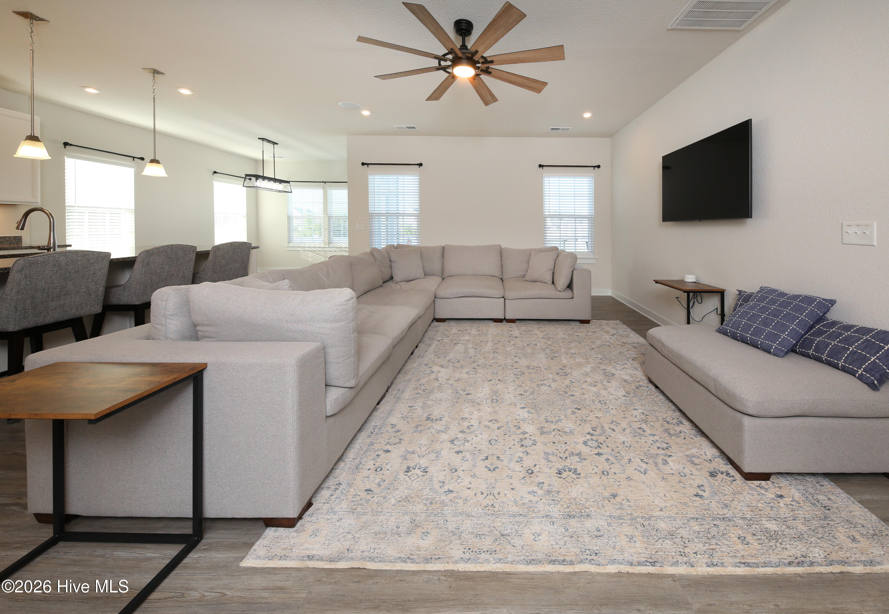 410 Green Lake Road Moyock, NC 27958 - Photo 16 of 46 living room 2