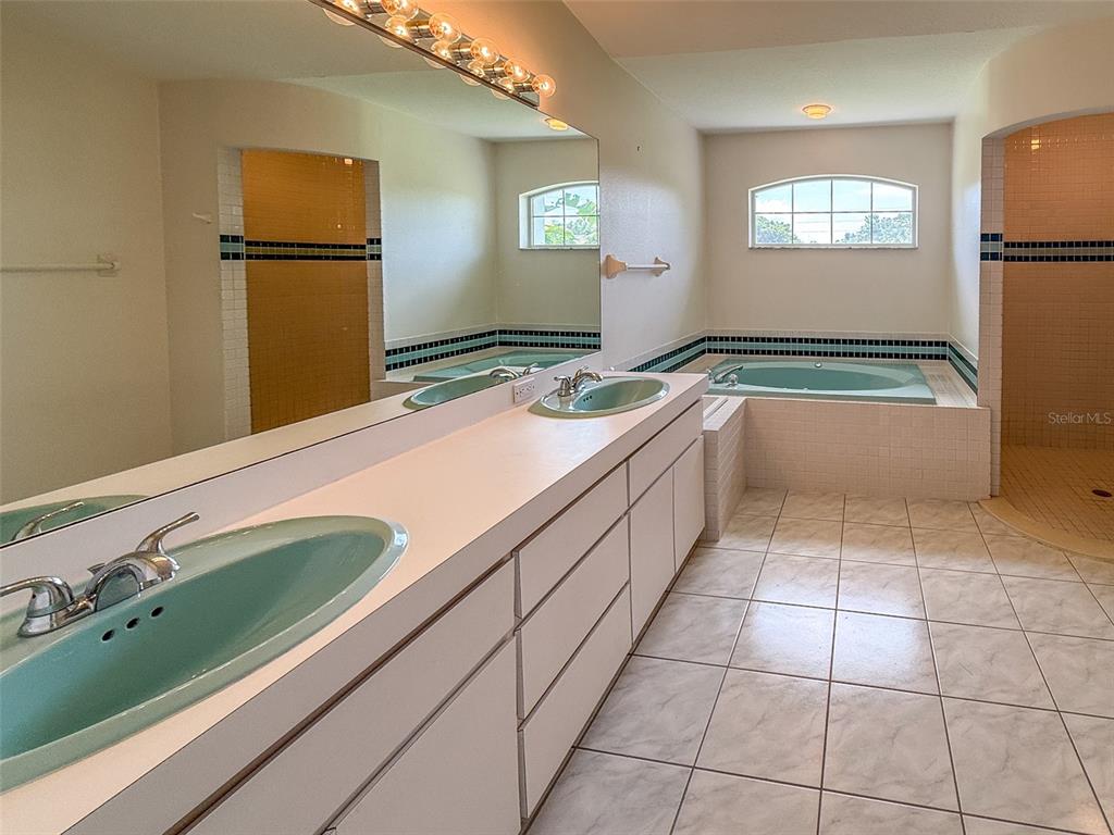 1463 Brigadier Drive Spring Hill, FL 34608 - Photo 23 of 38