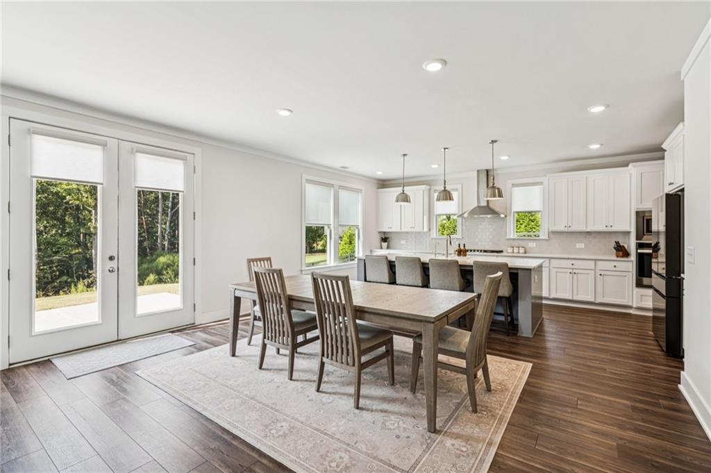 8160 Beryl Overlook Gainesville, GA 30506 - Photo 12 of 36