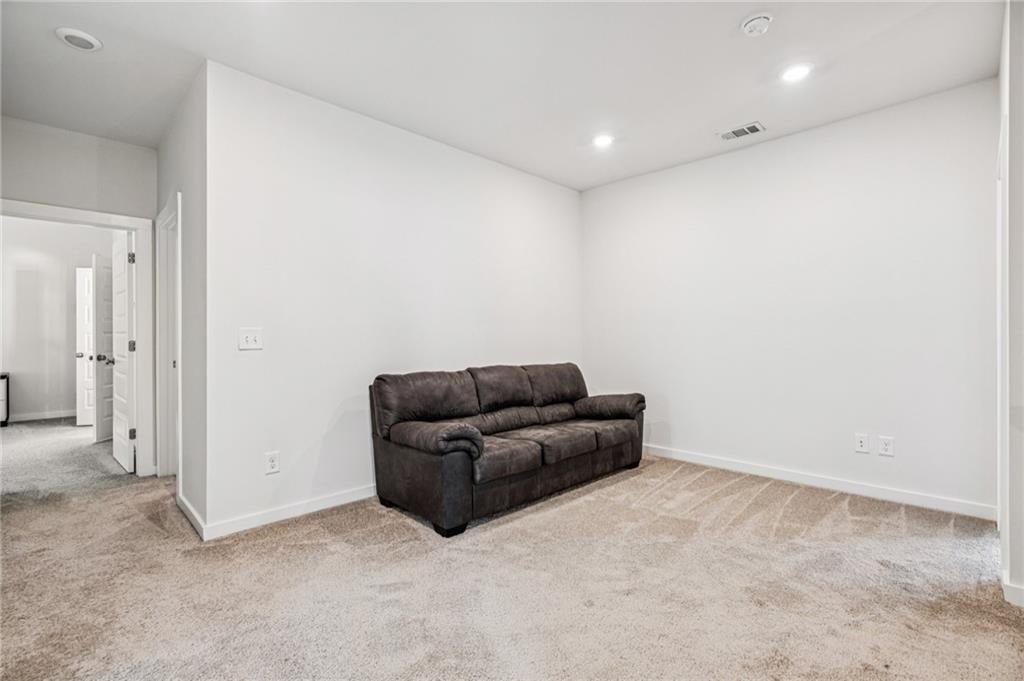 8160 Beryl Overlook Gainesville, GA 30506 - Photo 20 of 36