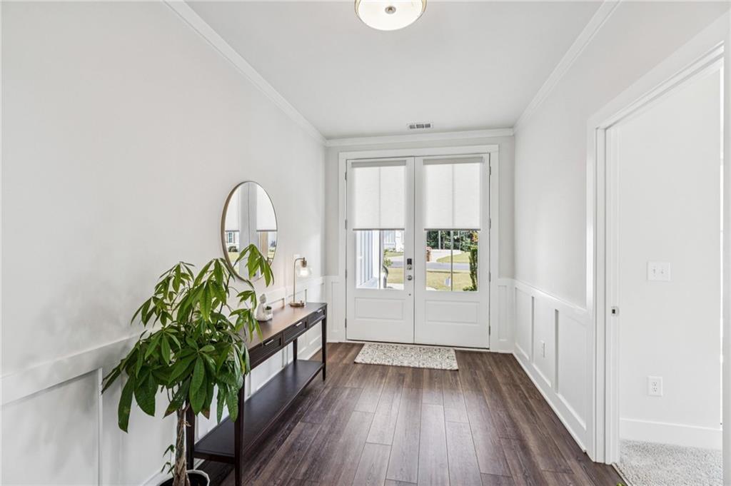 8160 Beryl Overlook Gainesville, GA 30506 - Photo 6 of 36