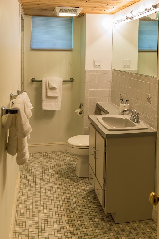 1 Garden Road Marblehead, MA 01945 - Photo 16 of 23 Gallery Image 16