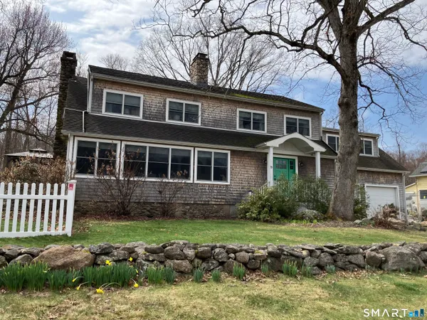 $569,900 | 73 Lake Road, Portland, CT 06480