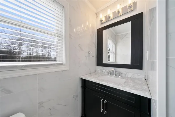 $3,100 | 3400 Lower Roswell Road, Marietta, GA 30068