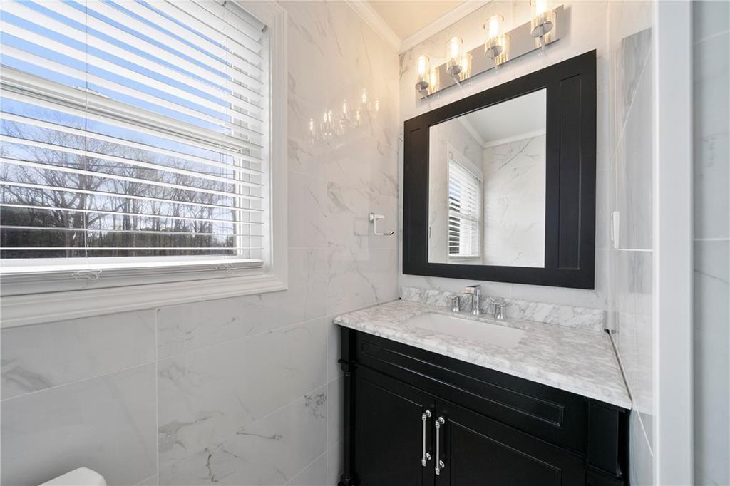 3400 Lower Roswell Road Marietta, GA 30068 - Photo 14 of 21