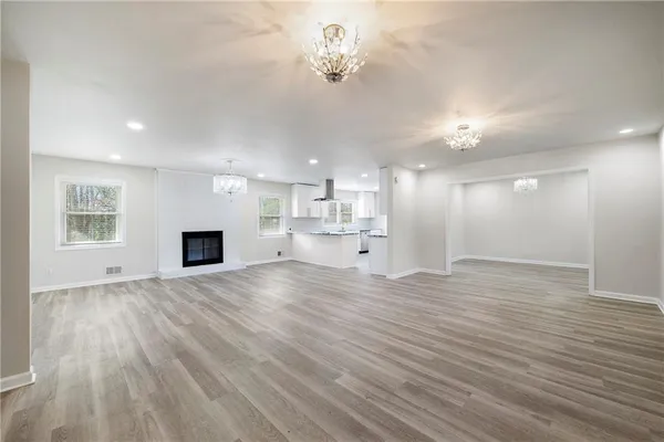 $3,100 | 3400 Lower Roswell Road, Marietta, GA 30068