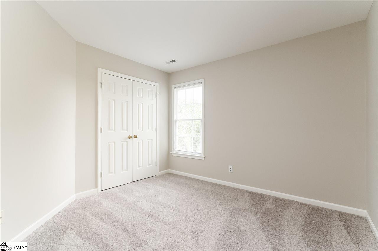 228 West Poplar Ridge Drive Duncan, SC 29334 - Photo 18 of 36 Gallery Image 18