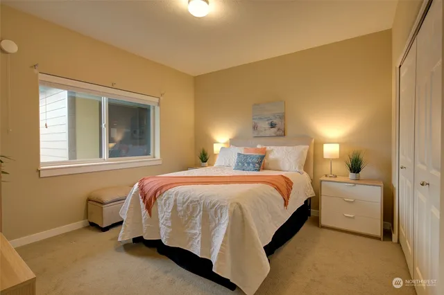 $332,000 | 262 Oyhut Bay Boulevard Southwest, Unit 106, Ocean Shores, WA 98569