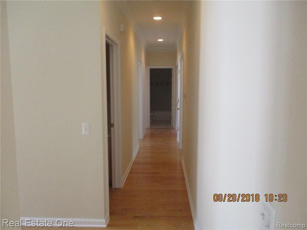 892 Neff Road Grosse Pointe, MI 48230 - Photo 11 of 30