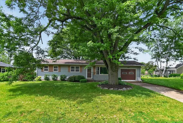 $389,900 | 408 South Jefferson Street, Verona, WI 53593