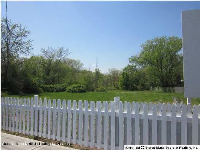 $5,100,000 | 6401-6407 Amboy Road | Pleasant Plains