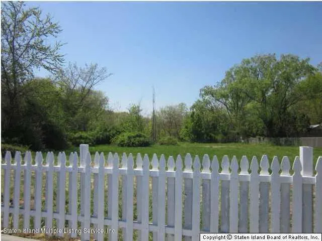 $5,100,000 | 6401-6407 Amboy Road | Pleasant Plains