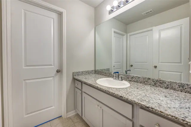 $3,950 | 2727 Camellia Avenue, Brookshire, TX 77423