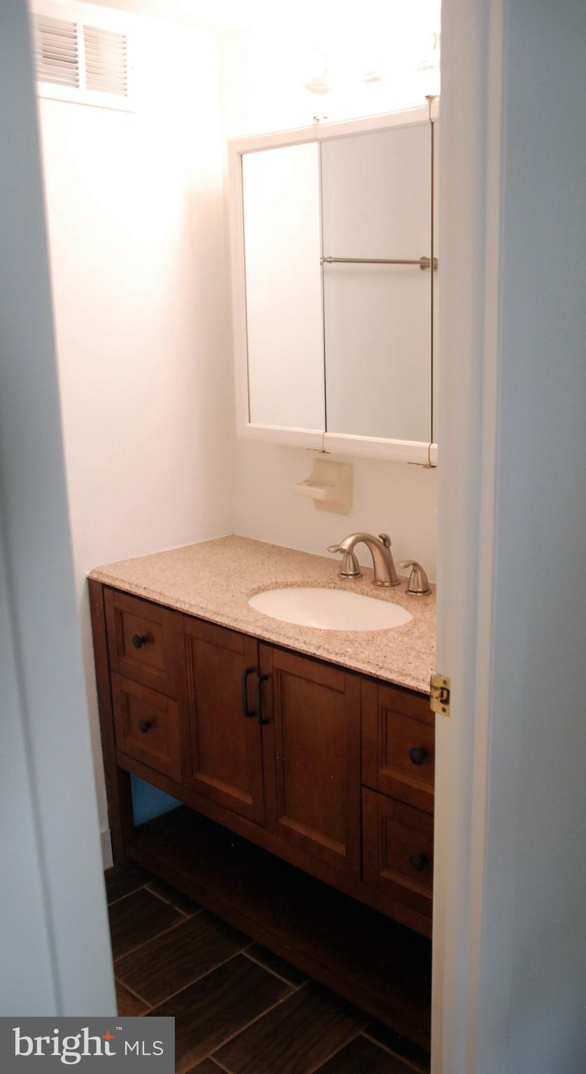 9534 State Rd., Unit A Philadelphia, PA 19114 - Photo 11 of 16 Main Bathroom