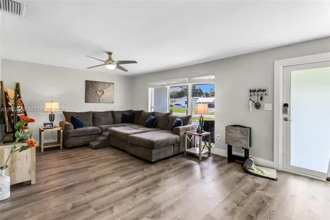 $499,000 | 7400 Northwest 23rd Street, Sunrise, FL 33313