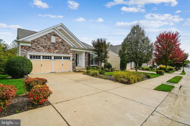 $633,000 | 9 Montera Avenue, Fredericksburg, VA 22406