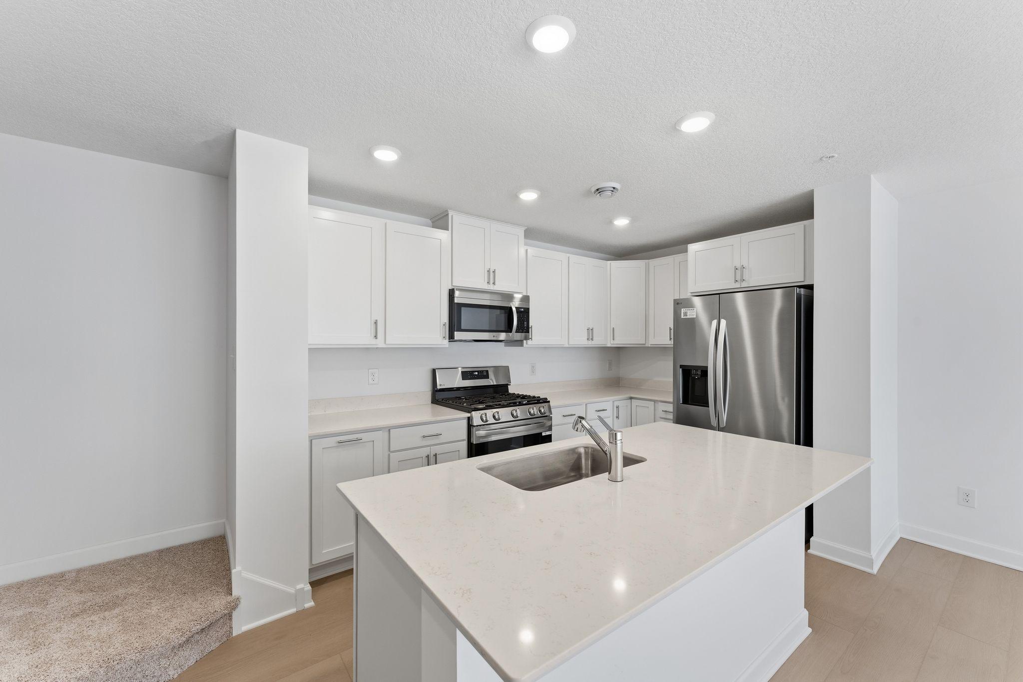 15022 Adare Way Rosemount, MN 55068 - Photo 2 of 25