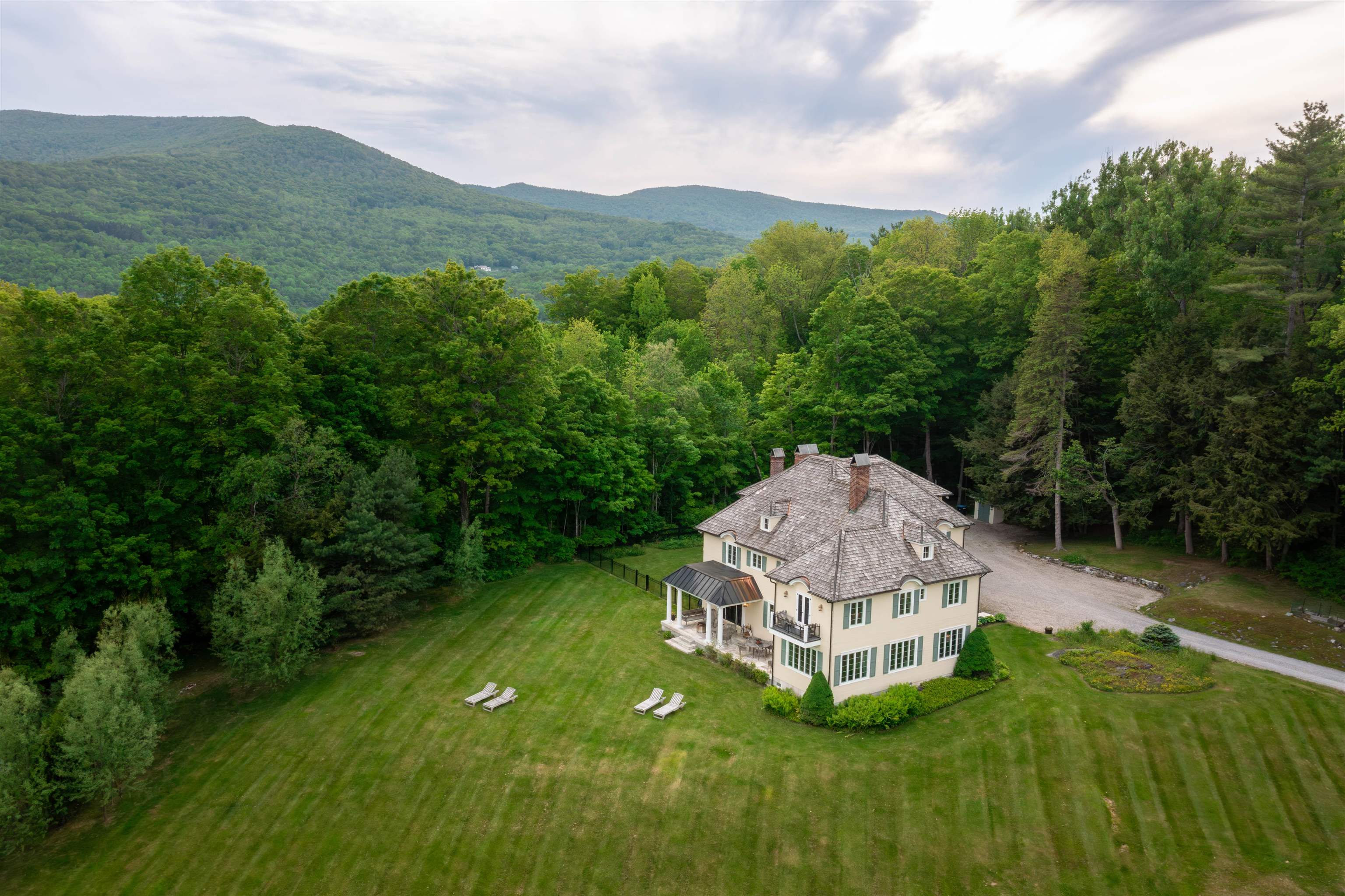 349 Kent Hill Road Dorset, VT 05251 - Photo 3 of 57 Gallery Image 3
