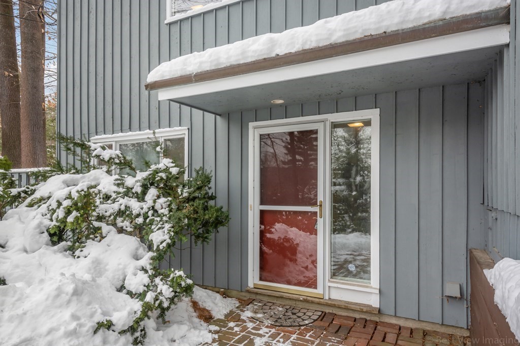 29 Patterson Road Lexington, MA 02421 - Photo 3 of 40