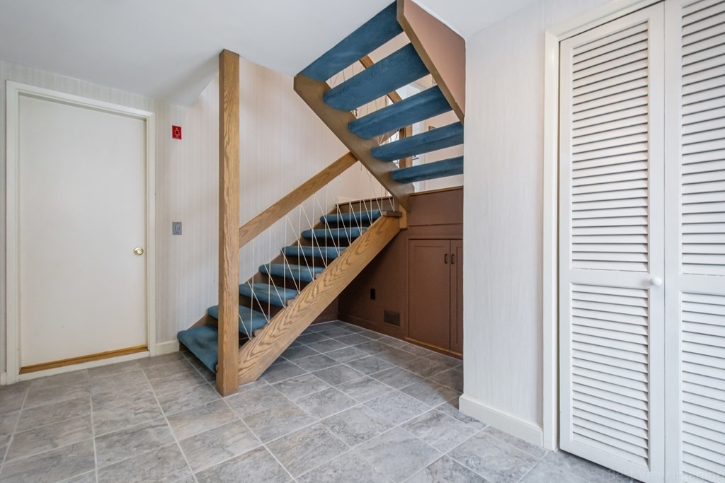 29 Patterson Road Lexington, MA 02421 - Photo 5 of 40