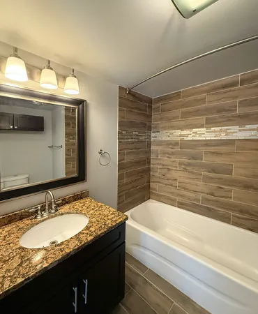 $240,000 | 10726 South Mackinaw Avenue, Chicago, IL 60617