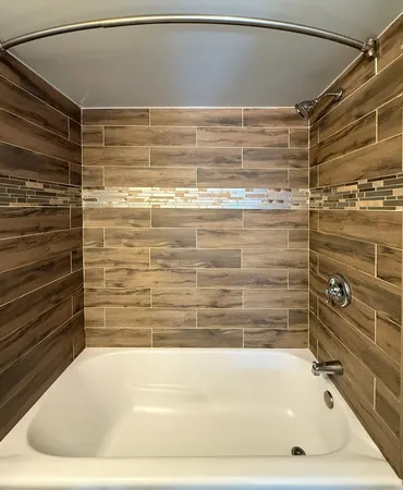 $240,000 | 10726 South Mackinaw Avenue, Chicago, IL 60617