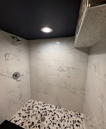 $240,000 | 10726 South Mackinaw Avenue, Chicago, IL 60617