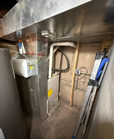 $240,000 | 10726 South Mackinaw Avenue, Chicago, IL 60617