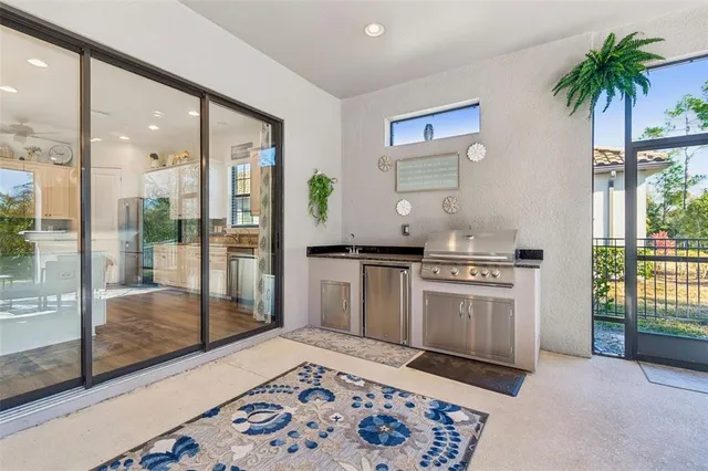 $689,900 | 8723 Sorano Villa Drive, Tampa, FL 33647