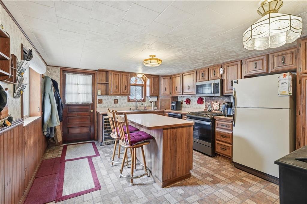 410 Lovedale Road Elizabeth, PA 15037 - Photo 14 of 44 Gallery Image 14