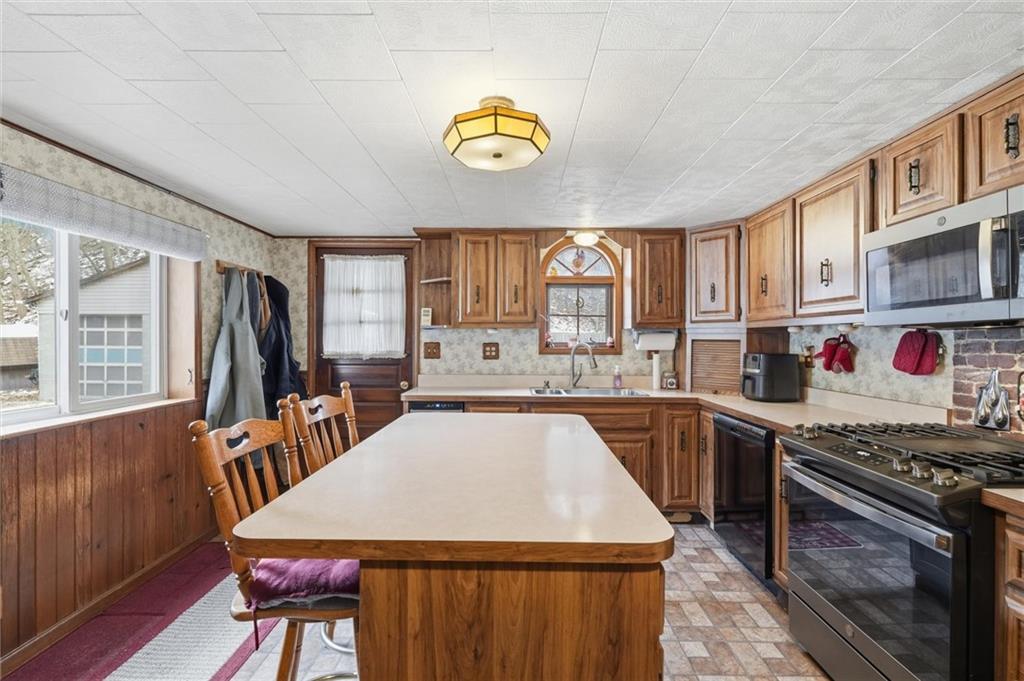410 Lovedale Road Elizabeth, PA 15037 - Photo 19 of 44 Gallery Image 19