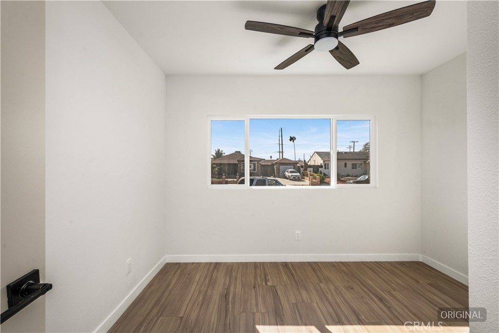 1306 South Cliveden Avenue Compton, CA 90220 - Photo 23 of 27