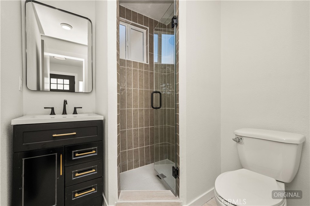 1306 South Cliveden Avenue Compton, CA 90220 - Photo 25 of 27