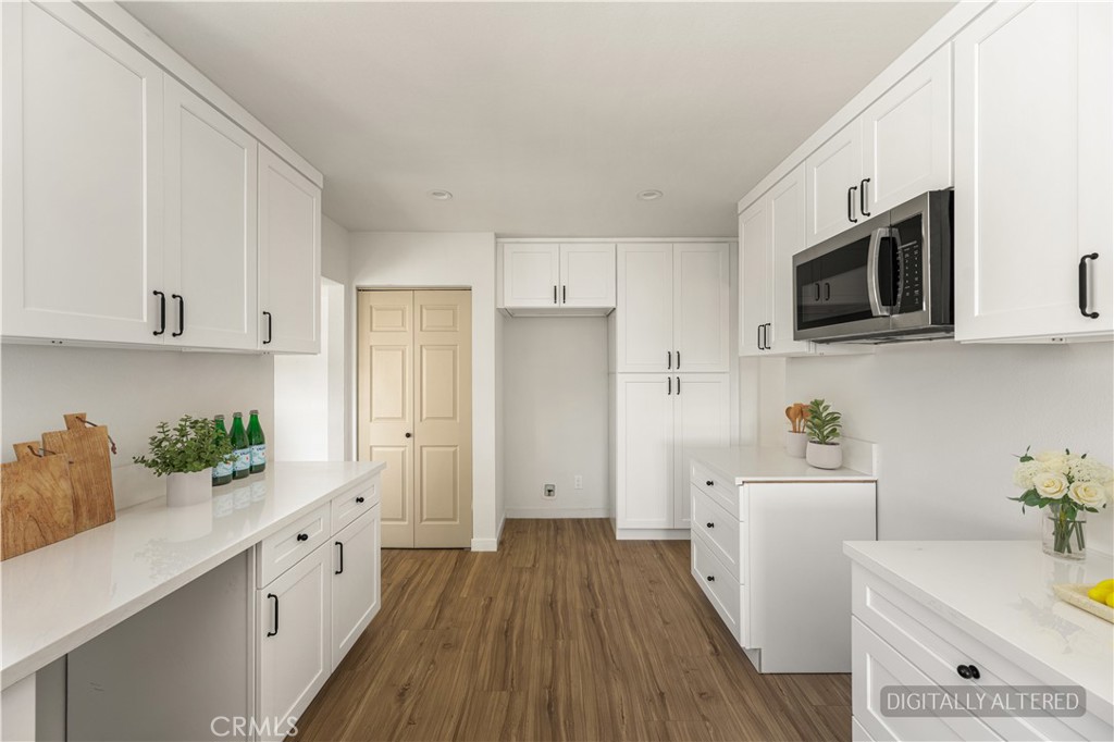 1306 South Cliveden Avenue Compton, CA 90220 - Photo 6 of 27