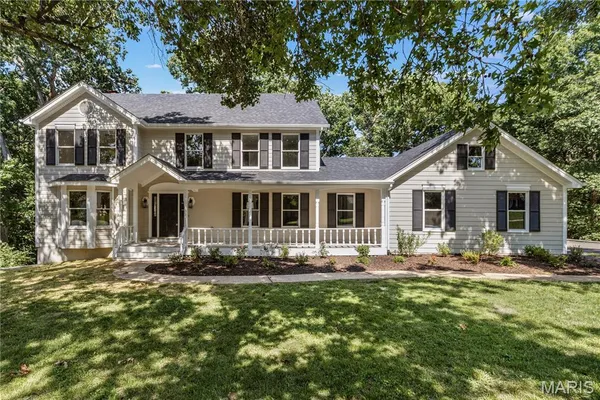 $899,900 | 6 Wheatley Court, Chesterfield, MO 63005