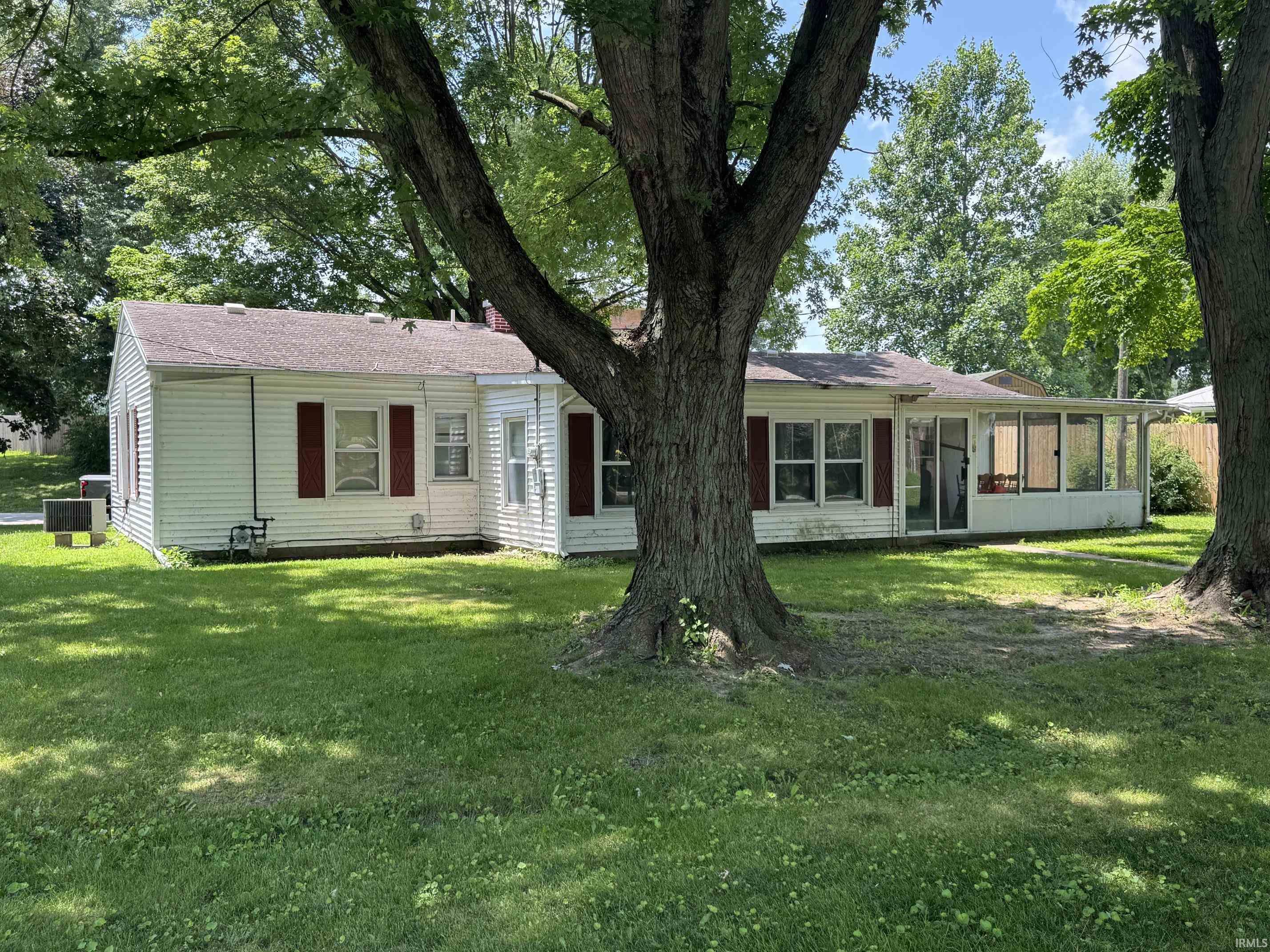 103 Ruby Road Attica, IN 47918 - Photo 3 of 10