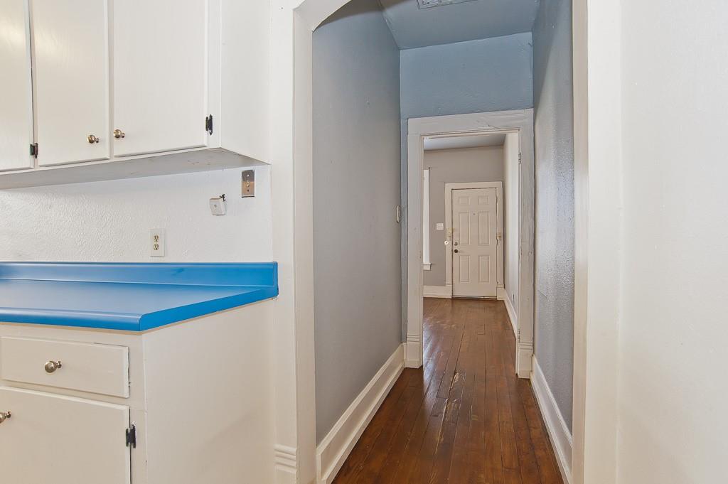 4910 Victor Street, Unit 4 Dallas, TX 75214 - Photo 11 of 24 a view of a closet area