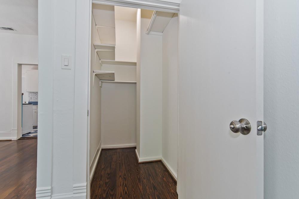 4910 Victor Street, Unit 4 Dallas, TX 75214 - Photo 7 of 31