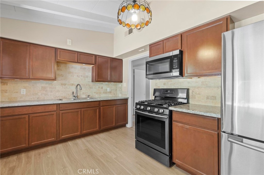 1272 Dale Way Chico, CA 95926 - Photo 13 of 44