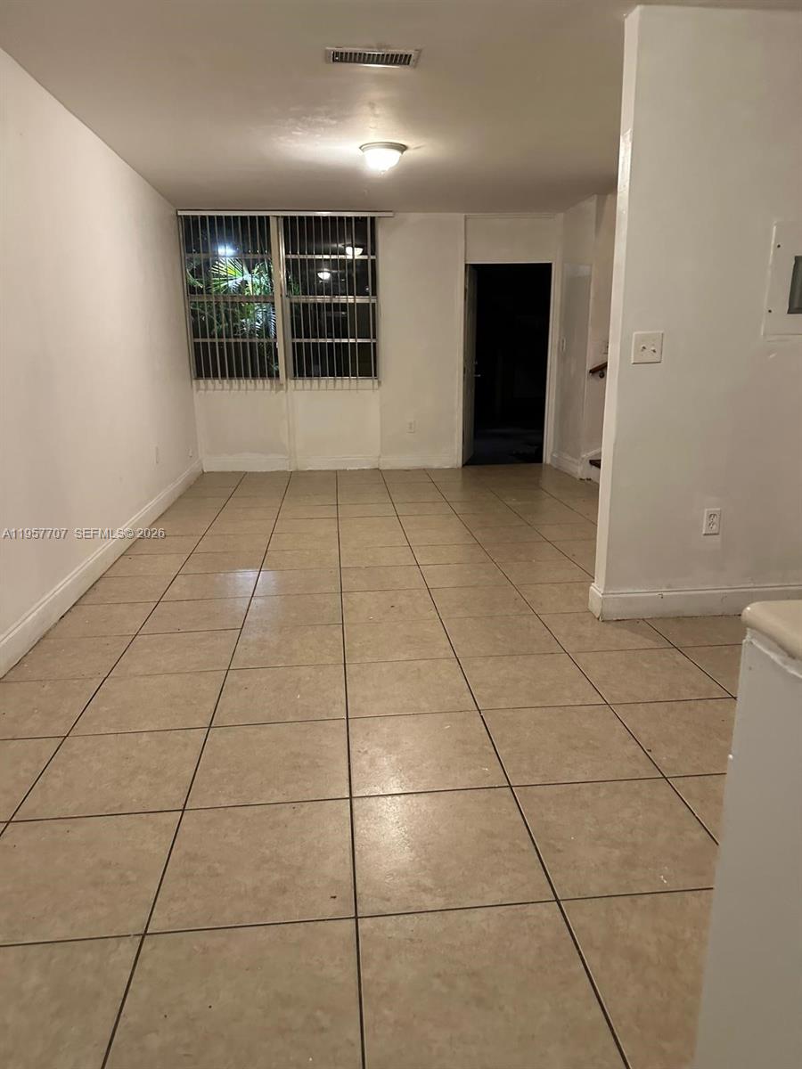 5959 Southwest 69th Street, Unit 106 Miami, FL 33143 - Photo 3 of 12