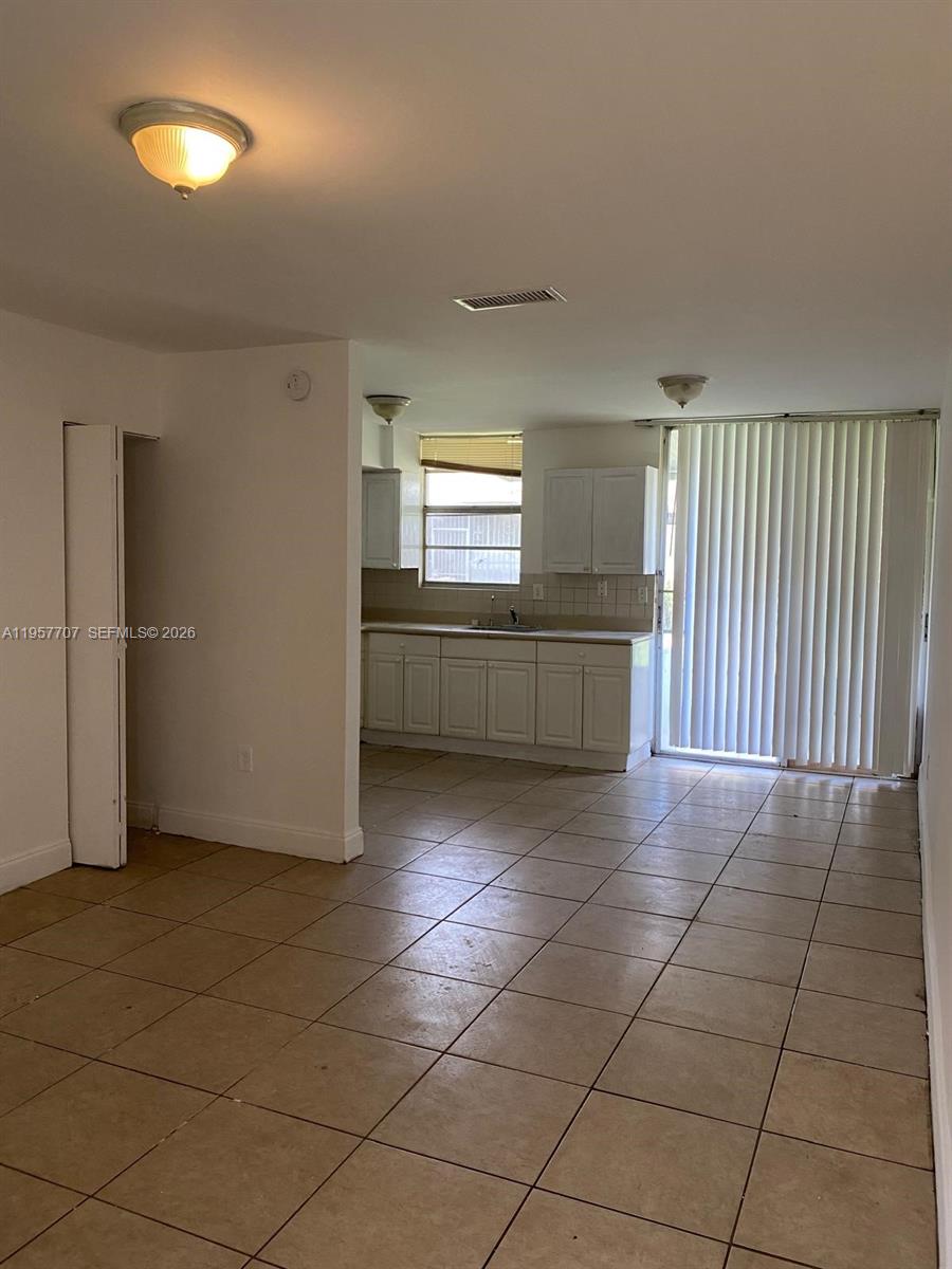 5959 Southwest 69th Street, Unit 106 Miami, FL 33143 - Photo 7 of 12