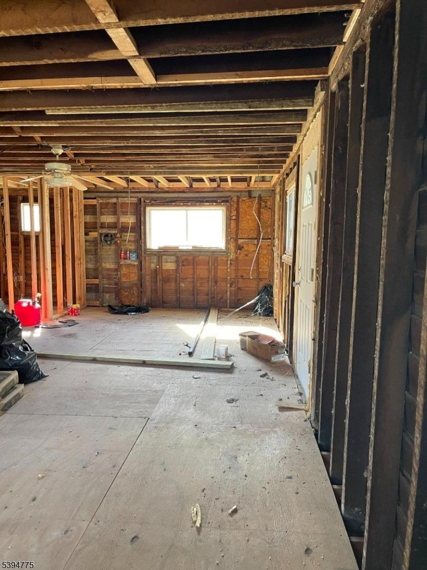 899 Adelphia-Farmingdale Road Freehold, NJ 07728 - Photo 6 of 8