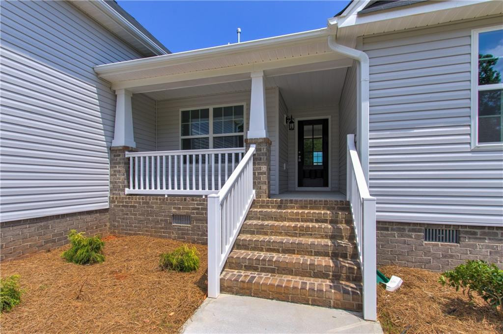 1844 Payne Road Graham, NC 27253 - Photo 4 of 27 Gallery Image 4