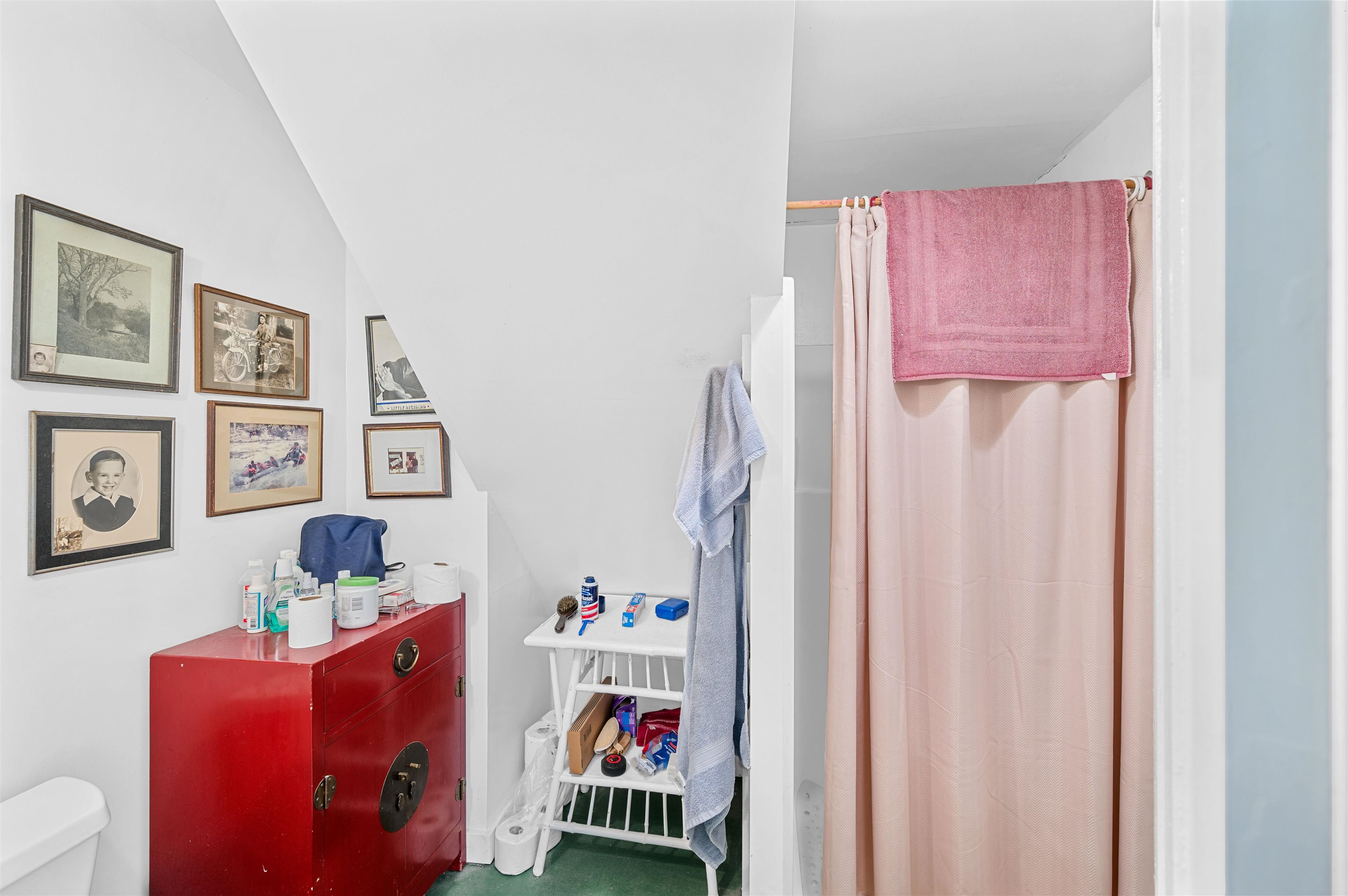 147 Bridge Street Waitsfield, VT 05673 - Photo 32 of 44 Gallery Image 32