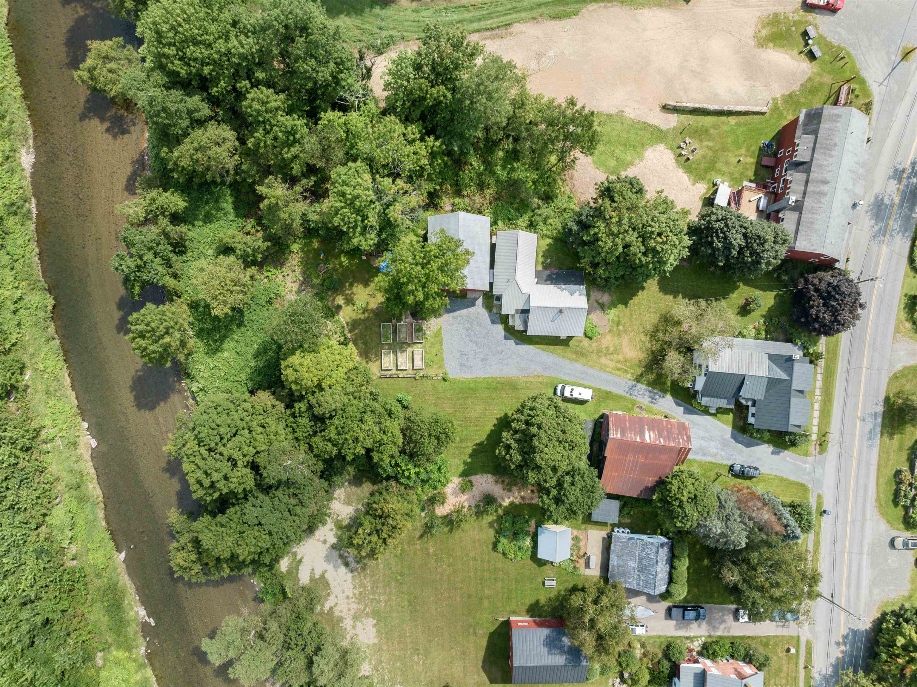 147 Bridge Street Waitsfield, VT 05673 - Photo 43 of 44 Gallery Image 43