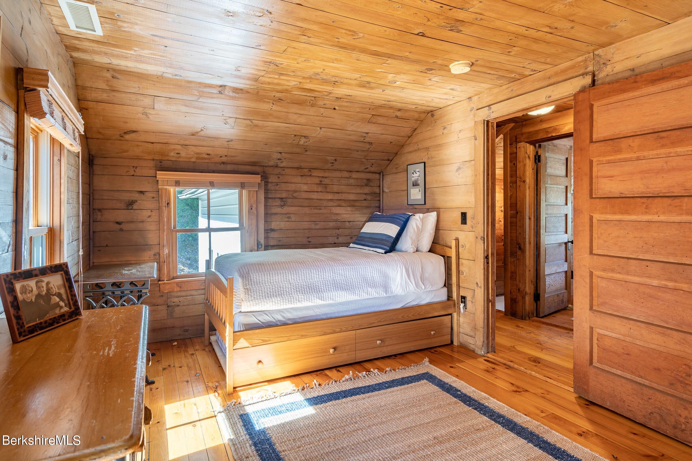 14 Bidwell Road Monterey, MA 01245 - Photo 25 of 36 GUEST BEDROOM 3