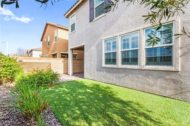 $2,995 | 137 Fulgora Street, Henderson, NV 89074