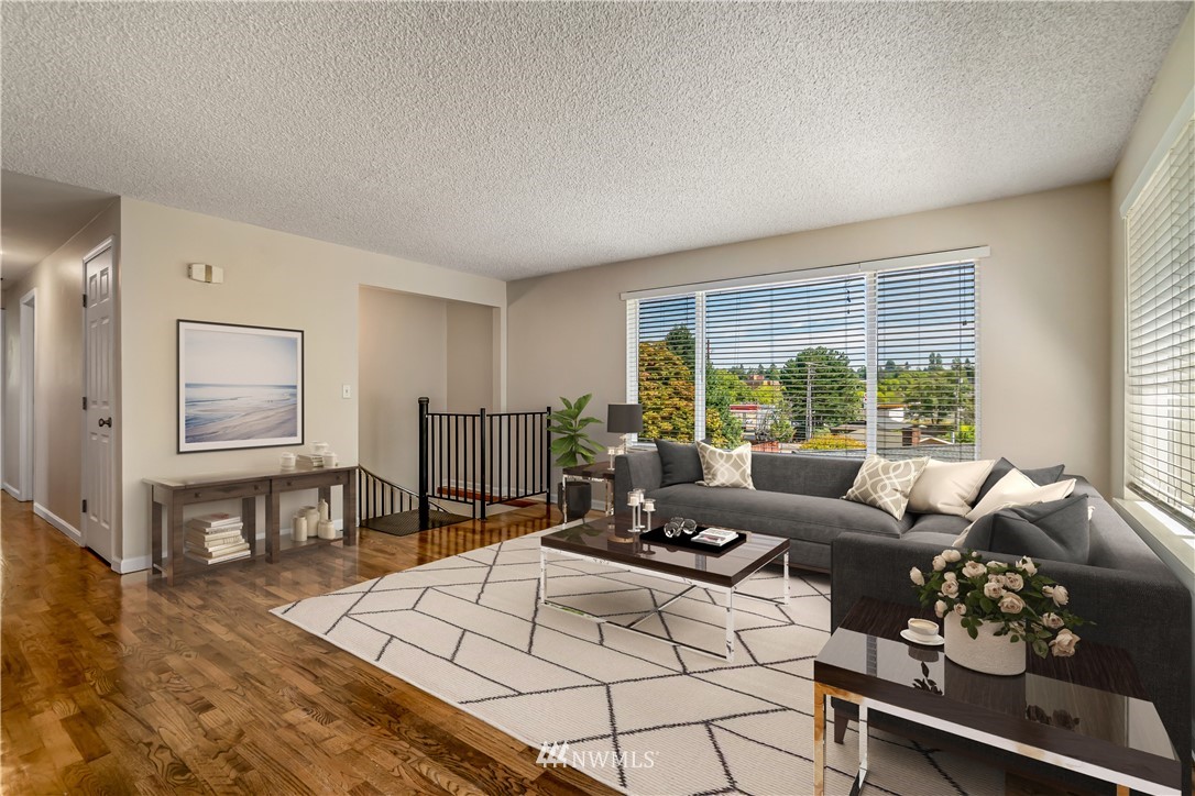 3104 Southwest 97th Street Seattle, WA 98126 - Photo 2 of 18 Gallery Image 2
